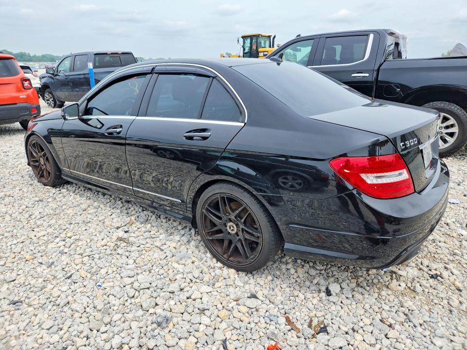 2012 Mercedes-benz VIN WDDGF8BB6CR200879 COPART salvage auction — NORMAL WEAR, Mi - Certificate Of Title, sold $950 on 2026-08-13 (photo 2)
