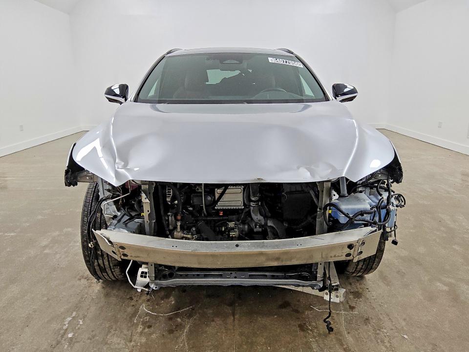 2024 Lexus Rx 350 VIN 2T2BAMCA6RC059361 COPART salvage auction — MINOR DENT/SCRATCHES, OR - CERTIFICATE OF TITLE, sold $25,000 on 2026-08-27 (photo 5)