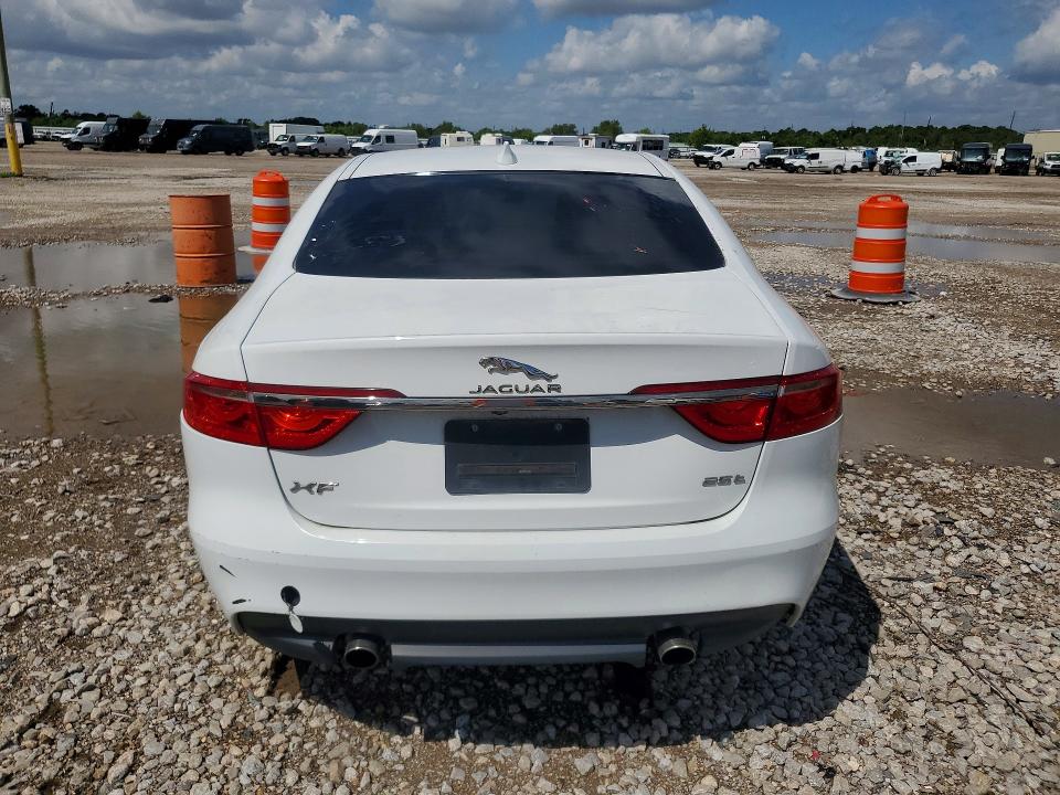 2018 Jaguar Xf VIN SAJBR4FX7JCY70596 COPART salvage auction — MECHANICAL, Salvage Title, sold $1,550 on 2026-08-27 (photo 6)
