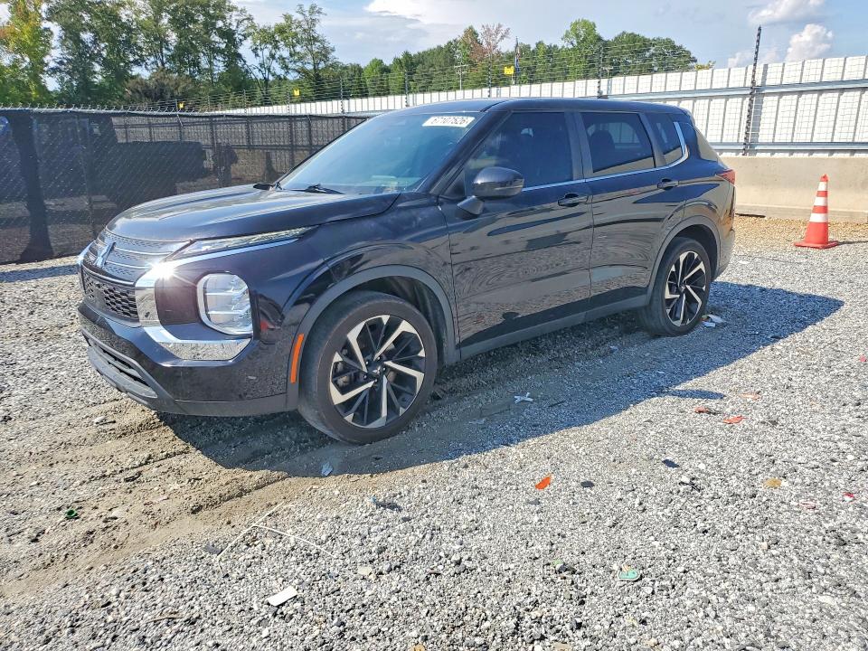 2022 Mitsubishi Outlander VIN JA4J3TA87NZ002729 — COPART salvage auction photo