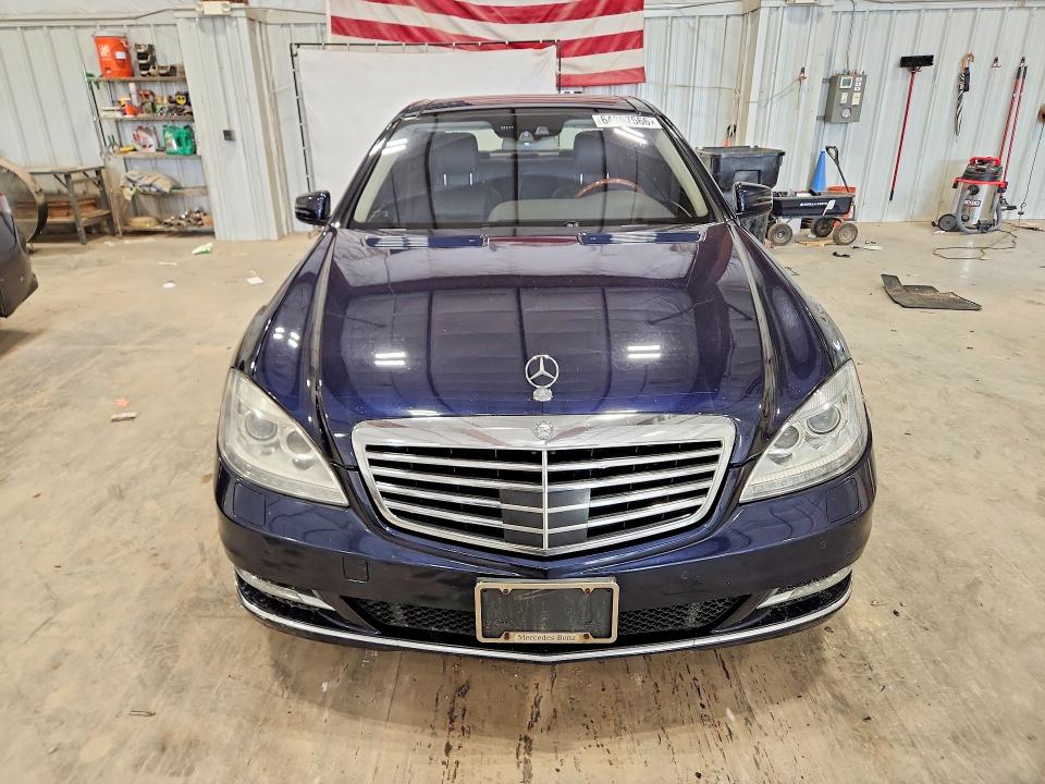 2012 Mercedes-benz S class VIN WDDNG9EB0CA471022 COPART salvage auction — NORMAL WEAR, WI - CERTIFICATE OF TITLE, sold $775 on 2026-08-19 (photo 5)