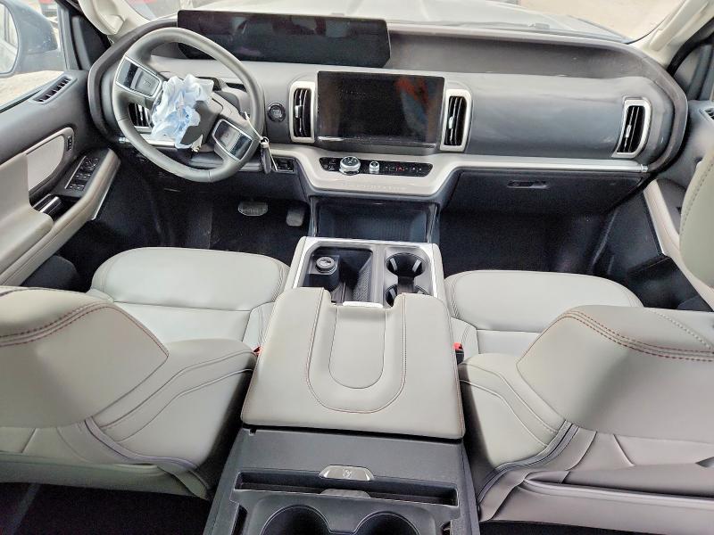 2025 Ford Expedition VIN 1FMJK1J80SEA39570 COPART salvage auction — FRONT END, Il - Salvage Certificate, sold $16,500 on 2026-09-18 (photo 8)