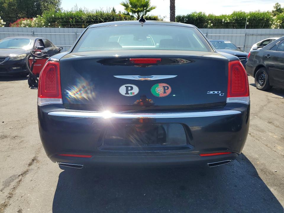 2017 Chrysler 300 VIN 2C3CCAEG7HH668003 COPART salvage auction — MINOR DENT/SCRATCHES, CA - DIS/DLR/EXP ONLY CLEAN TITLE, sold $10,300 on 2026-08-11 (photo 6)