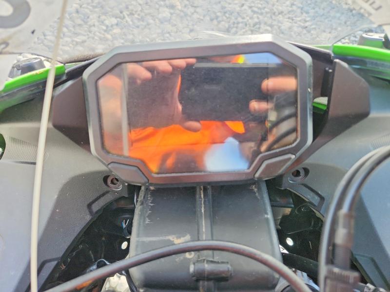 2025 Kawasaki Ninja VIN JKBZXJK17SA009120 COPART salvage auction — VANDALISM, Oh - Cert Of Title-Salvage, sold $3,250 on 2026-09-11 (photo 7)