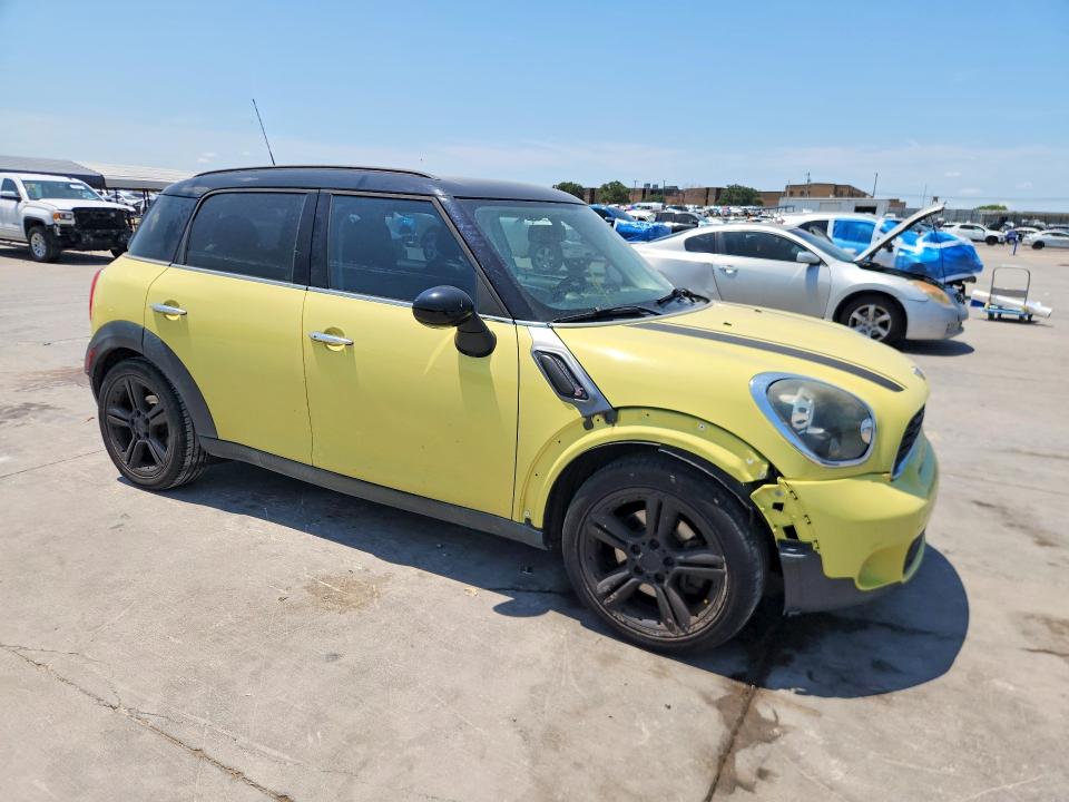2012 Mini Cooper VIN WMWZC3C56CWL85473 COPART salvage auction — REAR END, Tx - Salvage Vehicle Title, sold $675 on 2026-08-27 (photo 4)