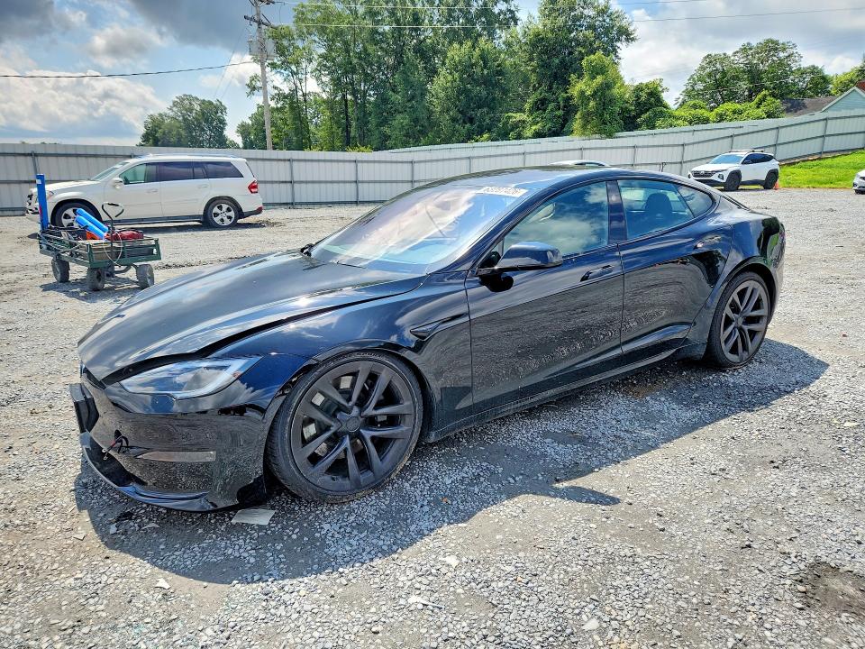 2022 Tesla Model s VIN 5YJSA1E52NF490434 — COPART salvage auction photo