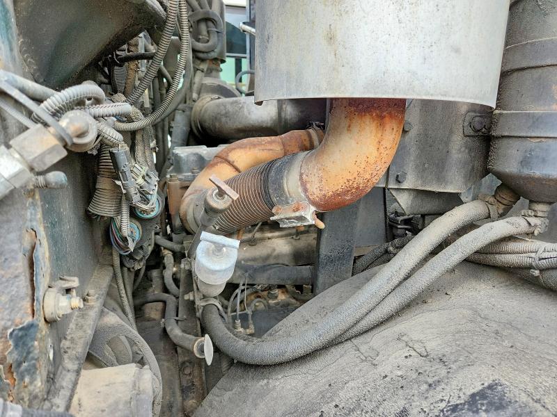 2007 Mack Leu613 VIN 1M2AC08C27M014460 COPART salvage auction — SIDE, FL - CERTIFICATE OF DESTRUCTION, sold $1,550 on 2026-09-17 (photo 6)