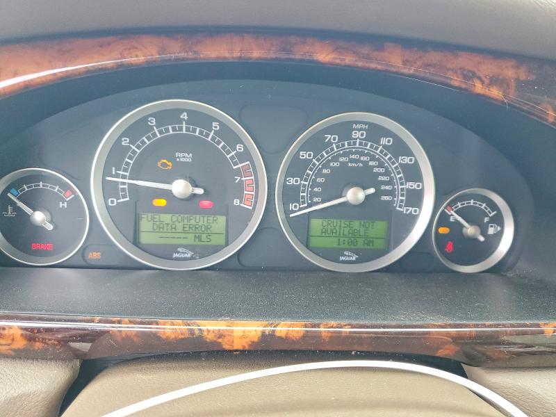 2007 Jaguar S type VIN SAJWA01A97FN73857 COPART salvage auction — MINOR DENT/SCRATCHES, Ca - Dis/Dlr/Exp Only Clean Title, sold $2,450 on 2026-09-11 (photo 9)