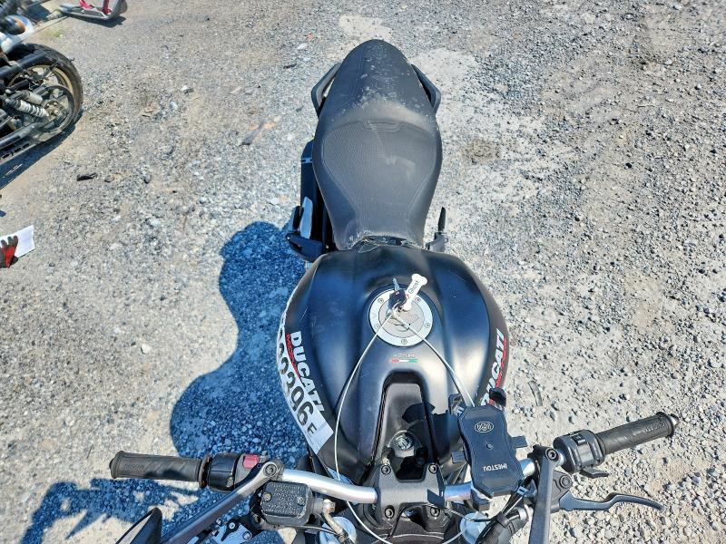 2015 Ducati Monster VIN ZDM1RBTS0FB011777 COPART salvage auction — FRONT END, Pa - Certificate Of Salvage, sold $800 on 2026-09-10 (photo 5)