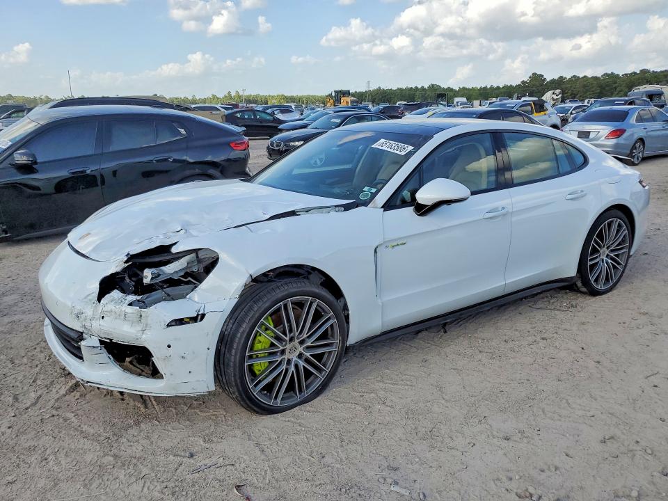 2019 Porsche Panamera VIN WP0AE2A71KL125569 COPART salvage auction — FRONT END, LA - CERT OF TITLE-SALVAGE, sold $17,900 on 2026-08-18 (photo 1)