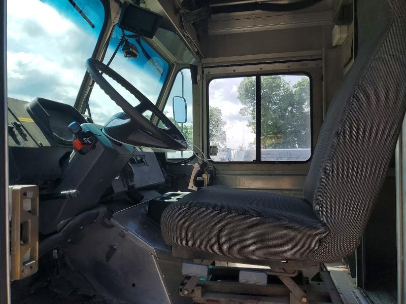 2021 Freightliner Mt45g VIN 4UZAC2EA1MCML1035 COPART salvage auction — SIDE, NH - CERTIFICATE OF TITLE, sold $18,300 on 2026-09-08 (photo 7)