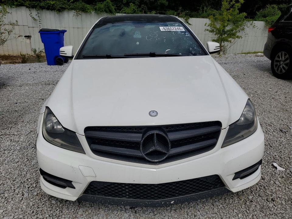 2014 Mercedes-benz C-klasse VIN WDDGJ8JB6EG280439 COPART salvage auction — MECHANICAL, Ga - Certificate Of Title (P), sold $3,400 on 2026-08-12 (photo 5)