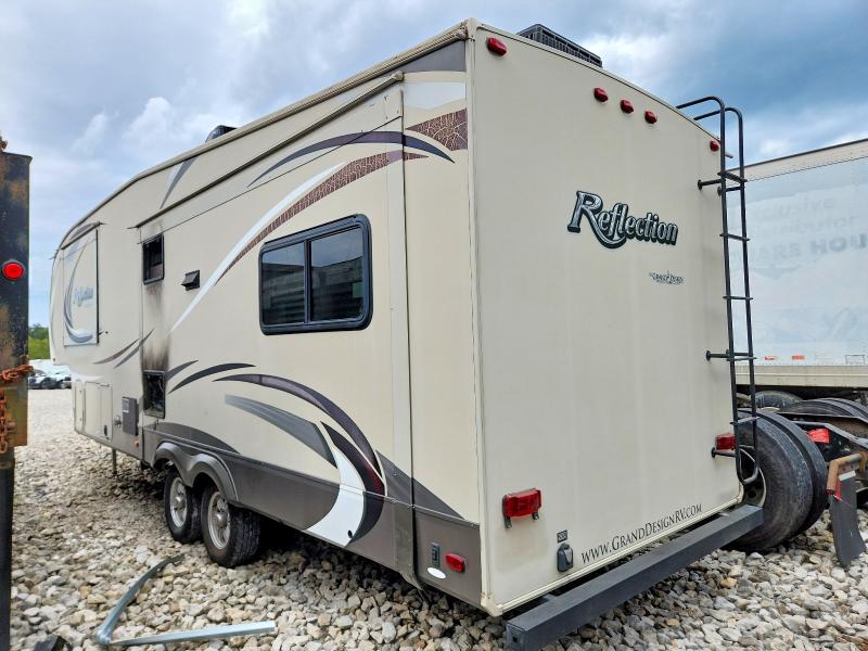 2014 Grandesign Reflection VIN 573FR3222E1200243 COPART salvage auction — Burn Interior, WV - SALVAGE CERTIFICATE, sold $2,400 on 2026-09-03 (photo 3)