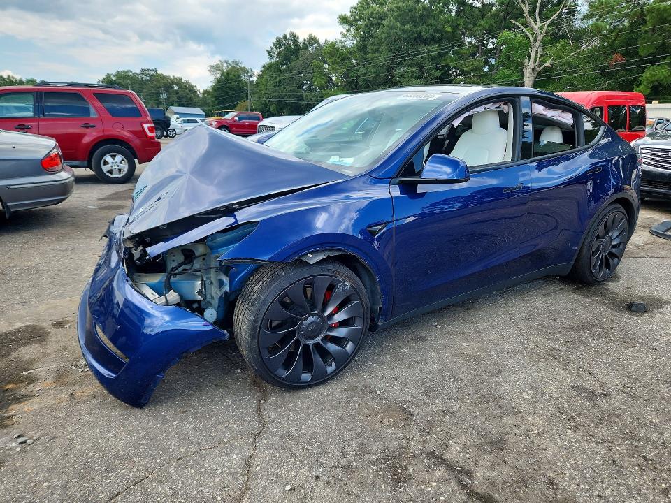 2023 Tesla Model y VIN 7SAYGDEF9PF842689 — COPART salvage auction photo