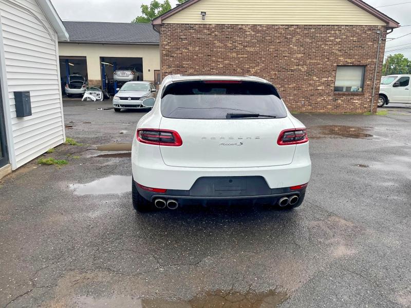 2015 Porsche Macan VIN WP1AB2A59FLB63160 COPART salvage auction — MINOR DENT/SCRATCHES, Mi - Certificate Of Title (P), sold $8,700 on 2026-08-10 (photo 6)