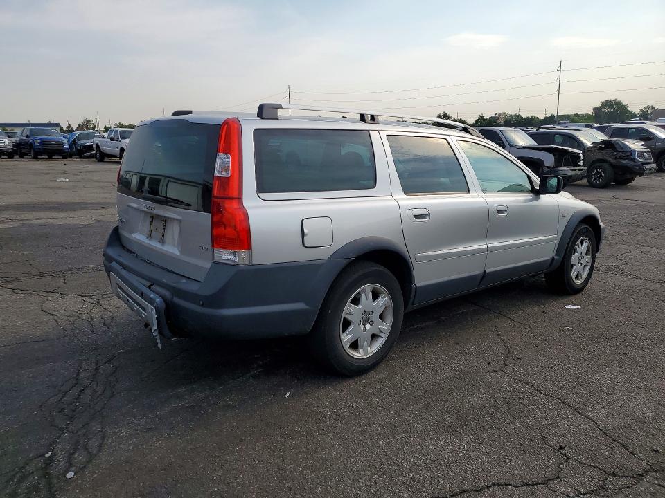 2006 Volvo Xc70 VIN YV4SZ592061240262 COPART salvage auction — REAR END, CO - PUBLIC - SALVAGE TITLE (P), sold $250 on 2026-08-18 (photo 3)