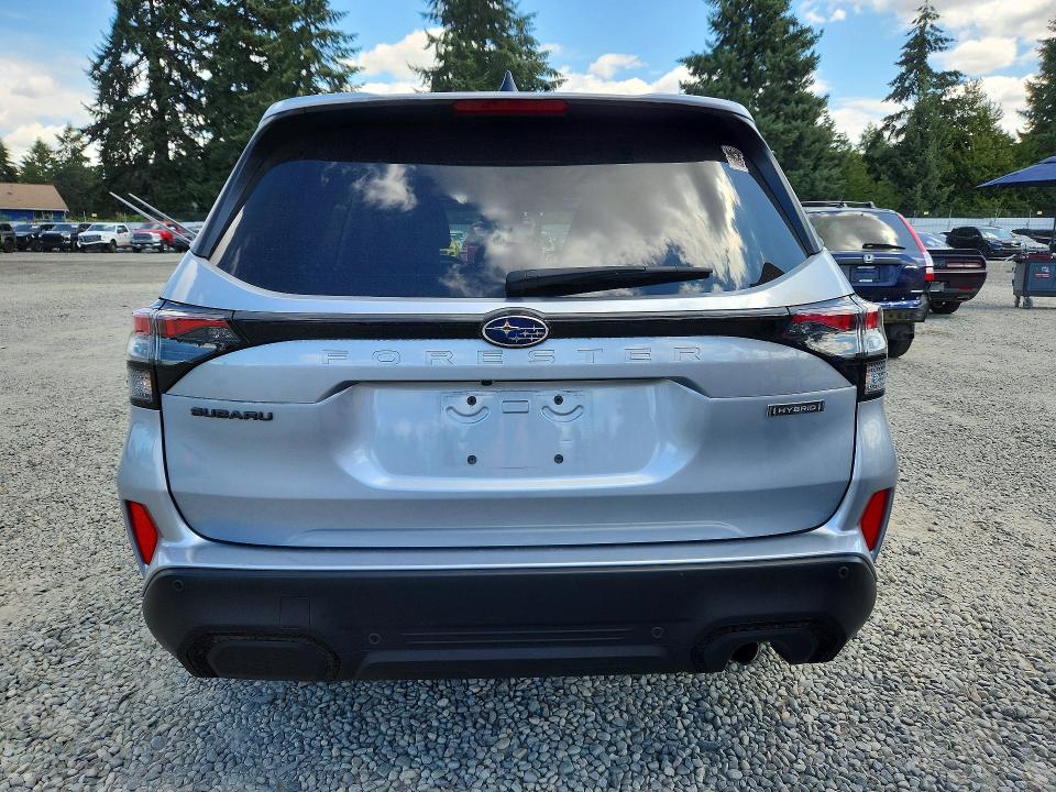 2025 Subaru Forester VIN JF2SLSTD5SH405089 COPART salvage auction — FRONT END, WA - BILL OF SALE, sold $19,300 on 2026-08-21 (photo 6)