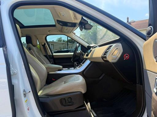 2018 Land rover RANGE ROVER VIN SALWR2RVXJA803154 COPART salvage auction — MINOR DENT/SCRATCHES, In - Certificate Of Title (P), sold $16,700 on 2026-09-03 (photo 5)