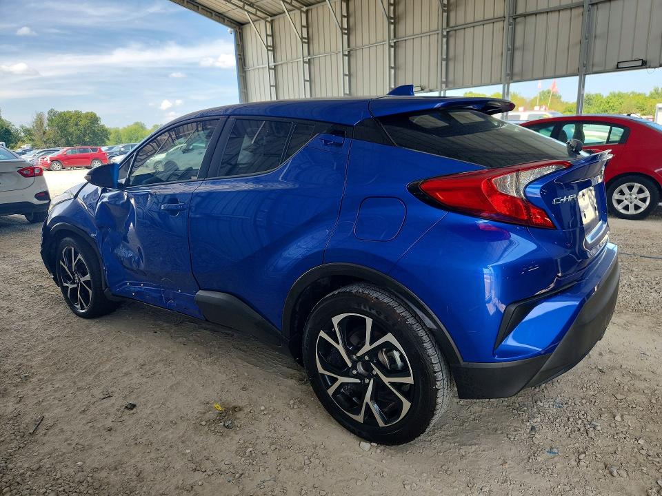 2020 Toyota C-hr VIN NMTKHMBX6LR105581 COPART salvage auction — SIDE, Salvage Title, sold $7,900 on 2026-09-14 (photo 2)