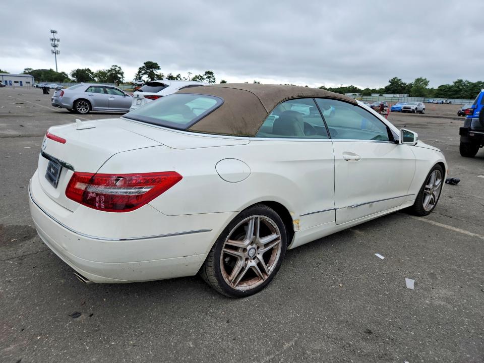 2011 Mercedes-benz E-class VIN WDDKK5GF7BF076489 COPART salvage auction — SIDE, NY - MV-907A SALVAGE CERTIFICATE, sold $1,200 on 2026-08-12 (photo 3)