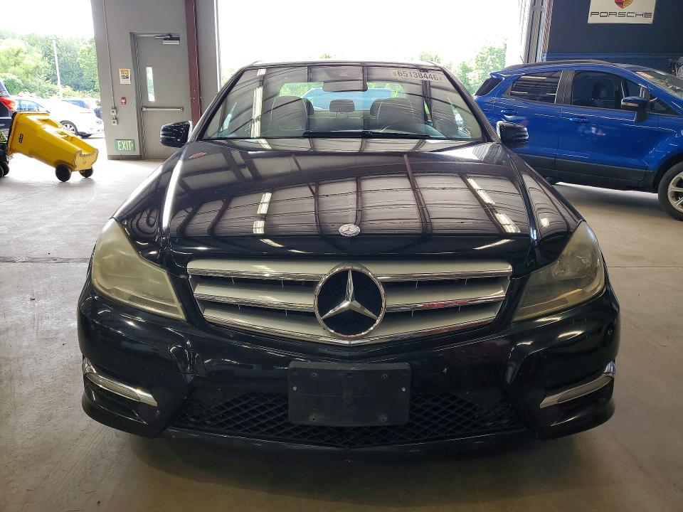 2012 Mercedes-benz C class VIN WDDGF8BB2CA704943 COPART salvage auction — MECHANICAL, CT - CERTIFICATE OF TITLE, sold $475 on 2026-08-20 (photo 5)