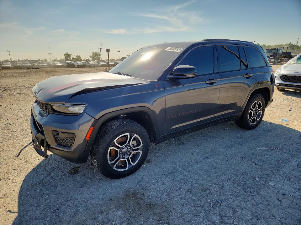 2022 Jeep Cherokee VIN 1C4RJHCG0N8606273 — COPART salvage auction photo