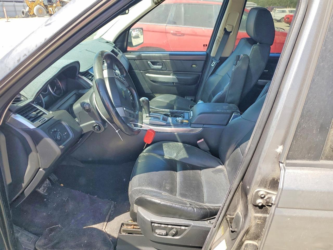 2009 Land rover Range rover sport VIN SALSF25439A197311 COPART salvage auction — Minor Dent/Scratches, CA - DIS/DLR/EXP ONLY LIEN PAPERS, sold $10 on 2026-09-03 (photo 7)