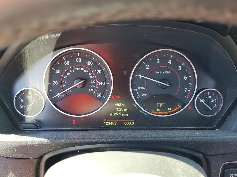 2014 BMW 3er VIN WBA3C1C58EK113964 COPART salvage auction — FRONT END, Ca - Salvage Certificate, sold $1,550 on 2026-08-19 (photo 9)