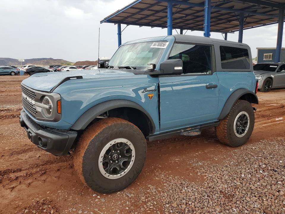 2022 Ford Bronco VIN 1FMDE5CPXNLB43645 — COPART salvage auction photo
