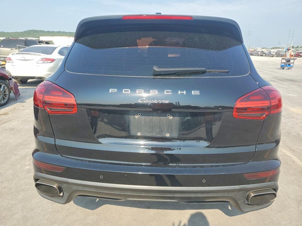 2016 Porsche Cayenne VIN WP1AA2A2XGLA04092 COPART salvage auction — MINOR DENT/SCRATCHES, OK - CERTIFICATE OF TITLE, sold $4,600 on 2026-08-12 (photo 6)