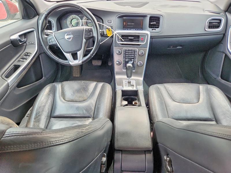 2012 Volvo S60 VIN YV1622FS1C2055388 COPART salvage auction — NORMAL WEAR, Nc - Dealer Only Salvage Title, sold $375 on 2026-09-04 (photo 8)