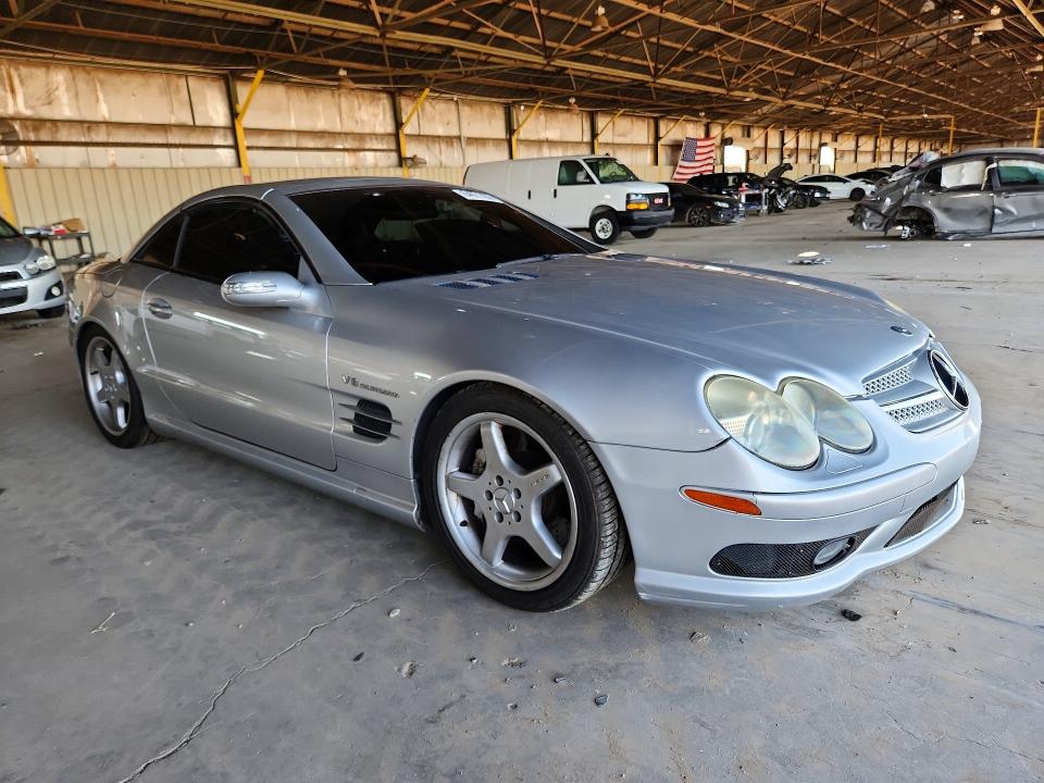 2004 Mercedes-benz Sl-class VIN WDBSK74F84F066596 COPART salvage auction — NORMAL WEAR, CA - CERTIFICATE OF TITLE (P), sold $10,700 on 2026-08-17 (photo 4)