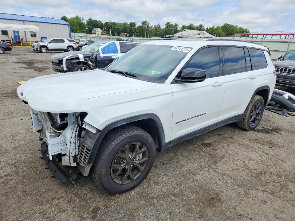 2025 Jeep Cherokee VIN 1C4RJKAG9S8696468 — COPART salvage auction photo