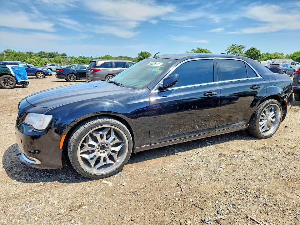 2015 Chrysler 300 VIN 2C3CCARG1FH923221 COPART salvage auction — REAR END, Md - Certificate Of Title (P), sold $4,700 on 2026-09-10 (photo 1)