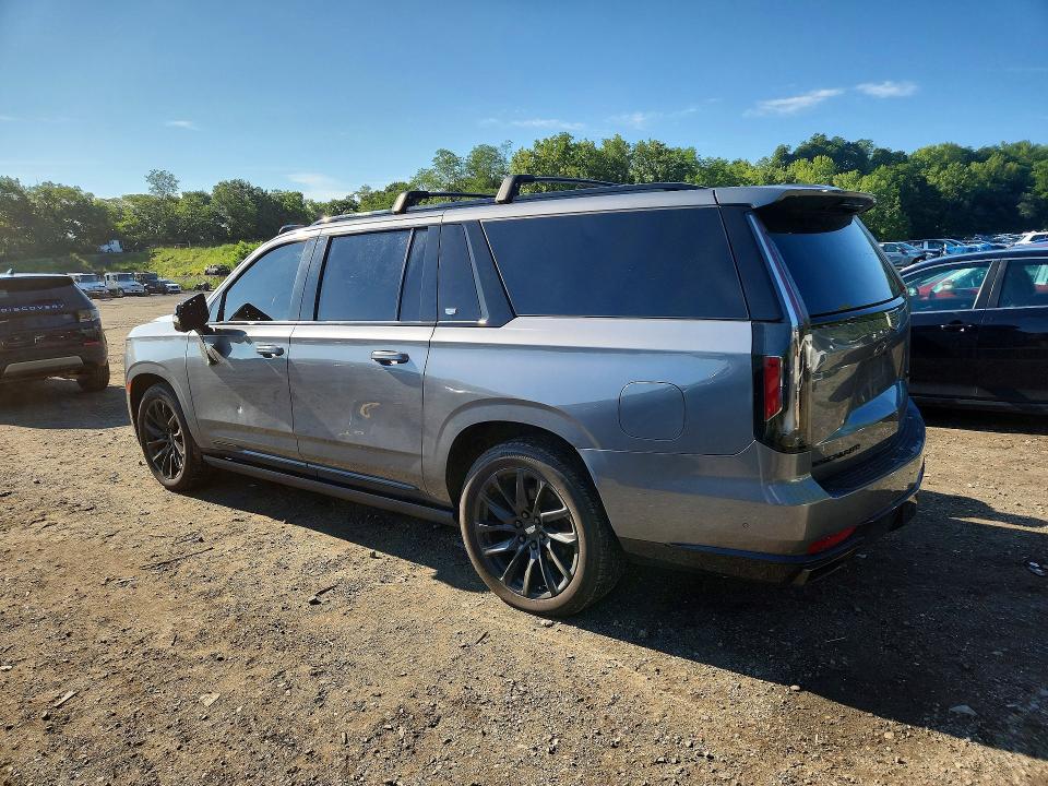 2022 Cadillac Escalade esv VIN 1GYS4RKL7NR245688 COPART salvage auction — ROOF, Ny - Mv-907A Salvage Certificate, sold $21,400 on 2026-09-01 (photo 2)