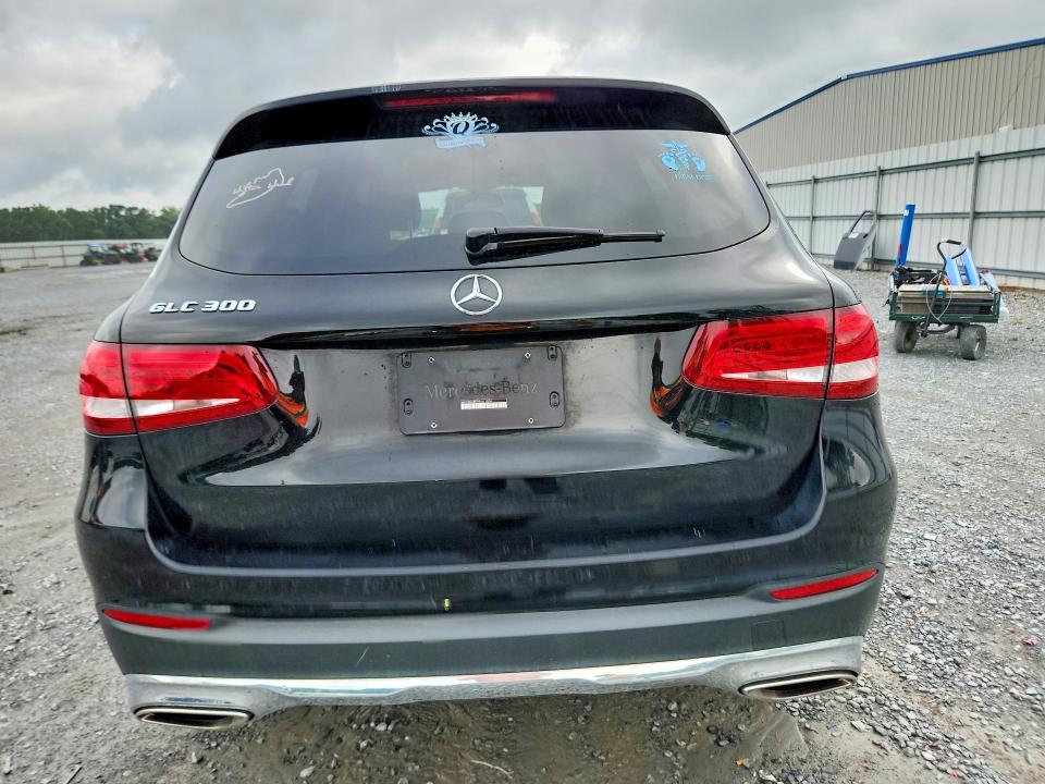 2017 Mercedes-benz Glc VIN WDC0G4JB7HV011024 COPART salvage auction — MINOR DENT/SCRATCHES, Nc - Dealer Only Clean Title (P), sold $6,300 on 2026-08-12 (photo 6)