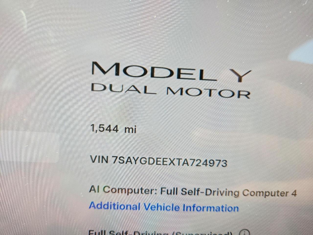 2026 Tesla Model Y VIN 7SAYGDEEXTA724973 COPART salvage auction — Rear End, Sm - Salvage Title, sold $26,250 on 2026-09-25 (photo 9)