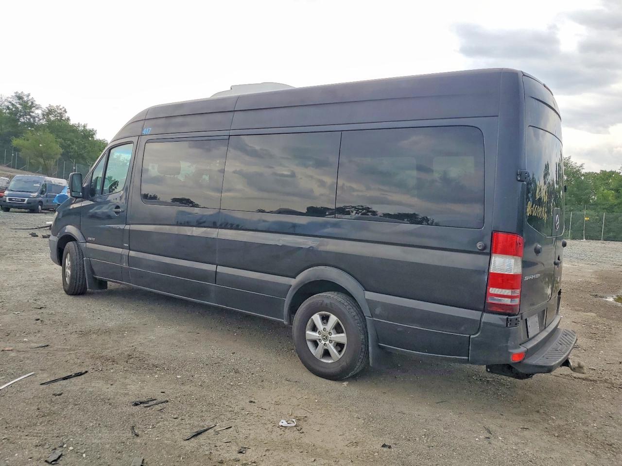 2016 Mercedes-benz Sprinter VIN 8BRPE8CD8GE120542 COPART salvage auction — Minor Dent/Scratches, VA - CERTIFICATE OF TITLE (P), sold $13,800 on 2026-09-15 (photo 3)