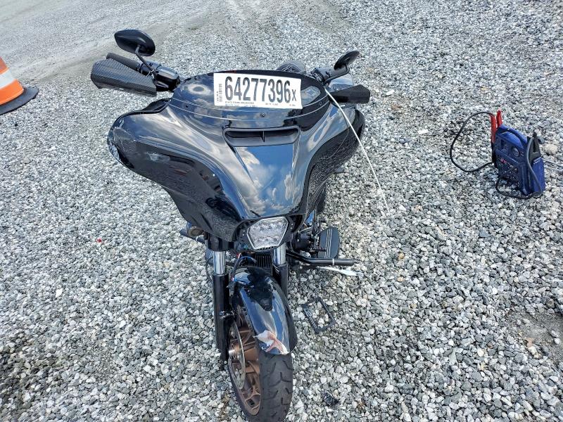 2023 Harley-davidson Fl VIN 1HD1KRP10PB659484 COPART salvage auction — ROLLOVER, SC - CERT OF TITLE-SALVAGE, sold $1,600 on 2026-09-05 (photo 5)