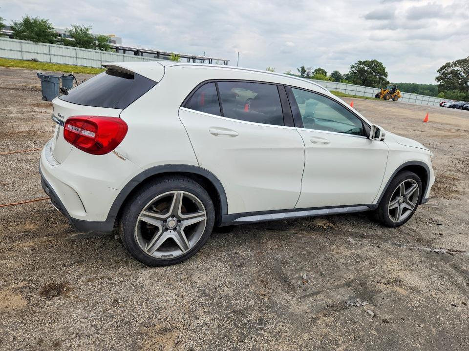 2015 Mercedes-benz Gla-class VIN WDCTG4GB8FJ031033 COPART salvage auction — REAR END, WI - CERTIFICATE OF TITLE, sold $2,050 on 2026-08-11 (photo 3)