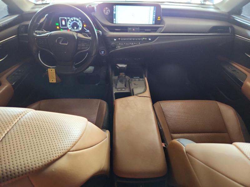 2019 Lexus ES VIN JTHB21B19K2002981 COPART salvage auction — FRONT END, Fl - Certificate Of Destruction, sold $12,700 on 2026-10-13 (photo 8)