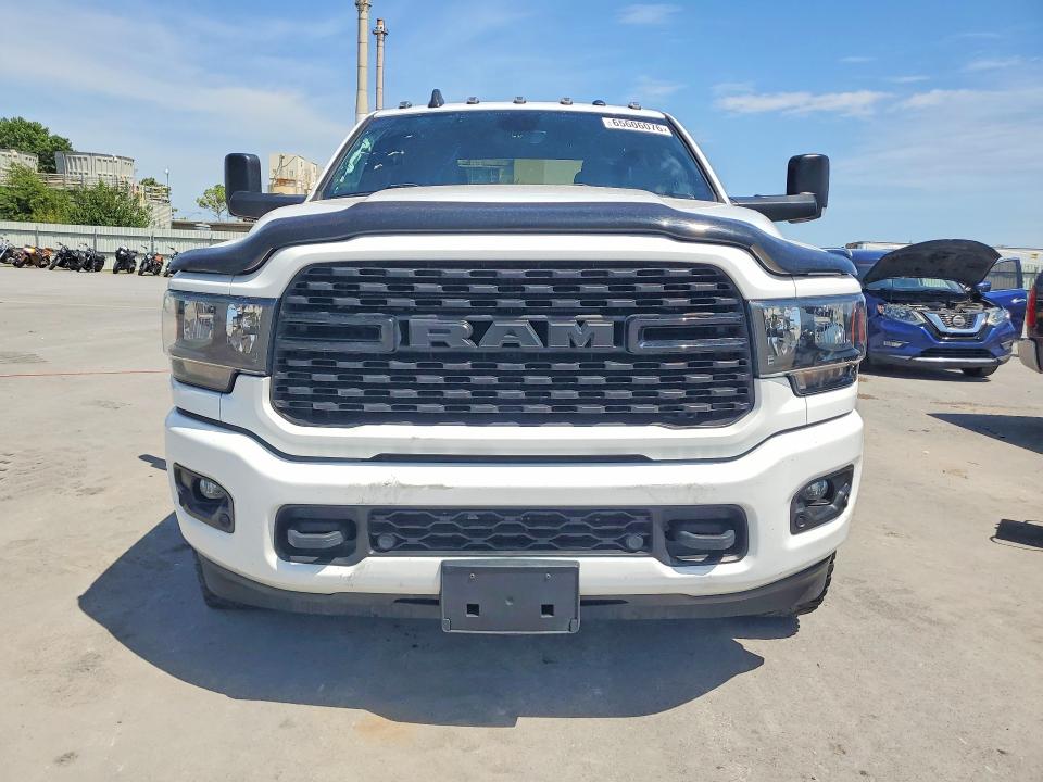 2022 Ram 3500 VIN 3C63RRHLXNG133638 COPART salvage auction — REAR END, Ok - Certificate Of Title, sold $25,750 on 2026-09-03 (photo 5)