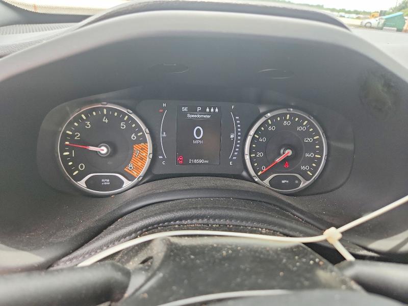 2019 Jeep Renegade VIN ZACNJABB5KPK86669 COPART salvage auction — MECHANICAL, Fl - Certificate Of Title, sold $1,350 on 2026-08-12 (photo 9)