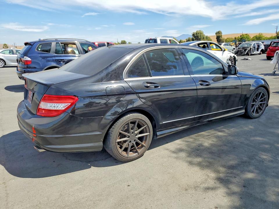 2008 Mercedes-benz C-klasse VIN WDDGF56X08R036332 COPART salvage auction — MINOR DENT/SCRATCHES, Ca - Dis/Dlr/Exp Only Clean Title, sold $250 on 2026-08-19 (photo 3)