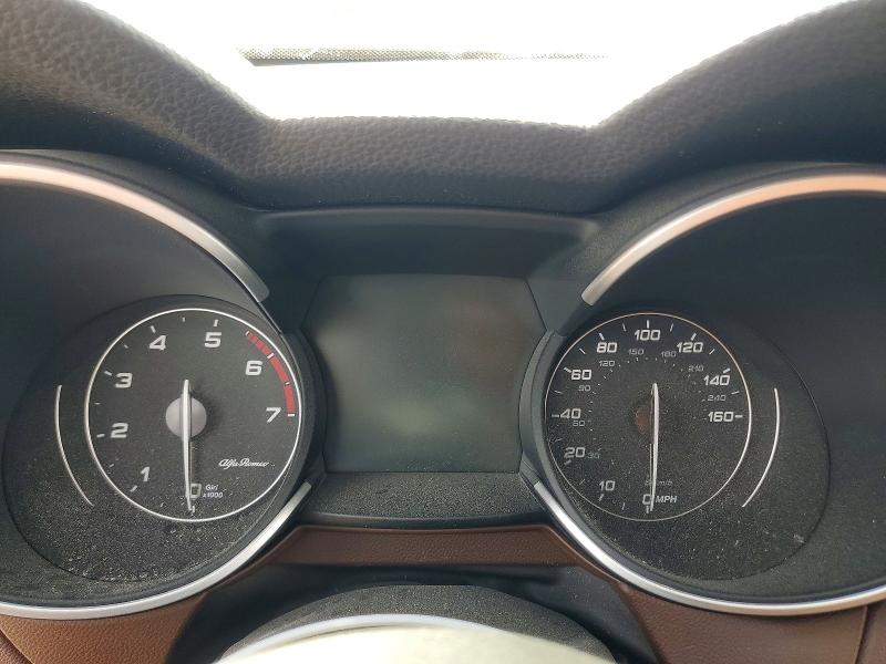 2020 Alfa romeo Stelvio VIN ZASPAKAN8L7C85356 COPART salvage auction — FRONT END, TX - SALVAGE VEHICLE TITLE, sold $2,900 on 2026-10-09 (photo 9)