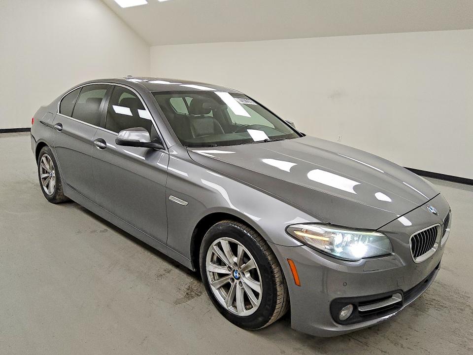 2016 BMW 5 series VIN WBA5A5C51GG349724 COPART salvage auction — MECHANICAL, TX - CERTIFICATE OF TITLE, sold $1,100 on 2026-09-01 (photo 4)