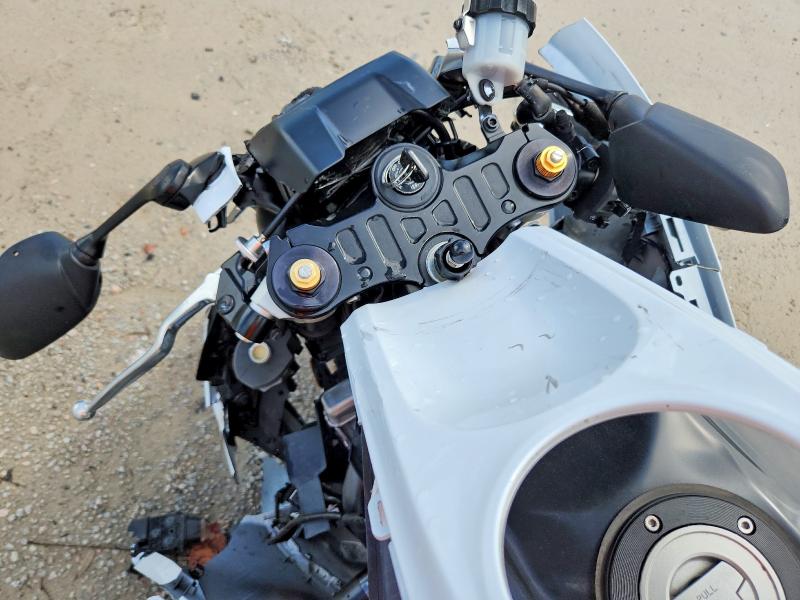 2023 Yamaha Yzf VIN JYARM38E5PA006731 COPART salvage auction — FRONT END, Sc - Cert Of Title-Salvage, sold $650 on 2026-09-03 (photo 7)