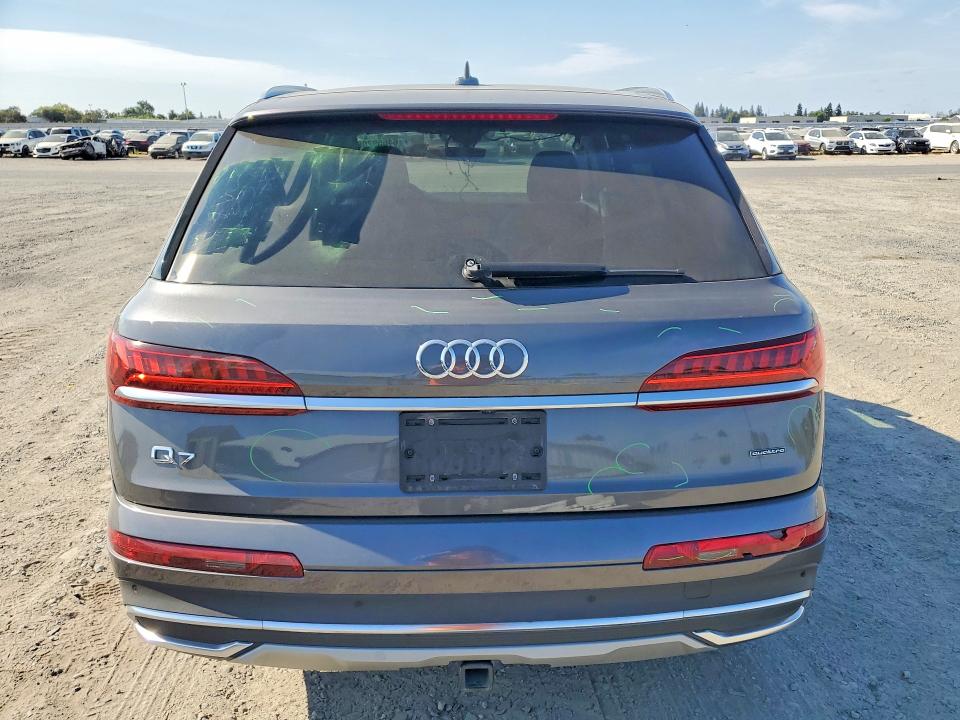 2020 Audi Q7 VIN WA1LXAF77LD003553 COPART salvage auction — HAIL, Ca - Salvage Certificate, sold $14,800 on 2026-08-25 (photo 6)