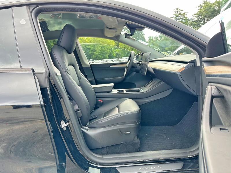 2024 Tesla Model y VIN 7SAYGDEE4RA238488 COPART salvage auction — FRONT END, Salvage Title, sold $15,900 on 2026-09-02 (photo 7)