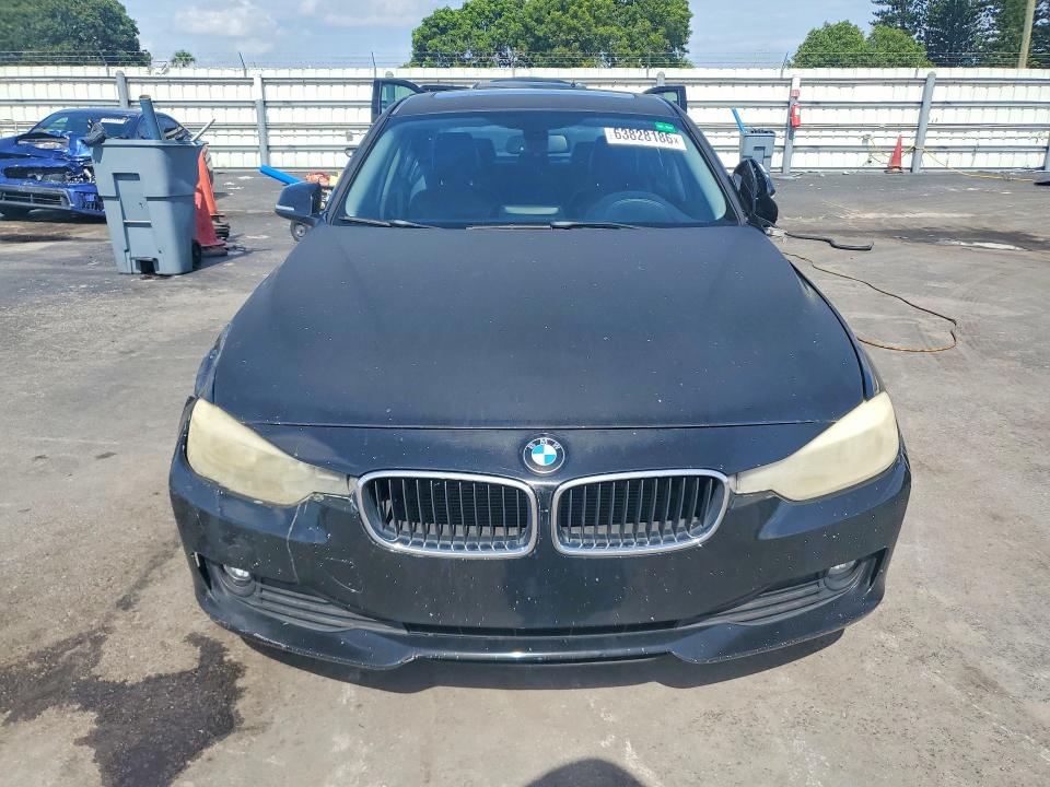 2013 BMW VIN WBA3B1C54DF461755 COPART salvage auction — SIDE, Fl - Cert Of Title Slvg Rebuildable, sold $400 on 2026-08-12 (photo 5)
